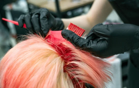 Lima Warna Rambut yang Cocok untuk Kulit Sawo Matang