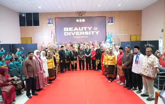 Mahasiswa Mappi UNJ Tampilkan Keberagaman Budaya Indonesia lewat Fashion Show