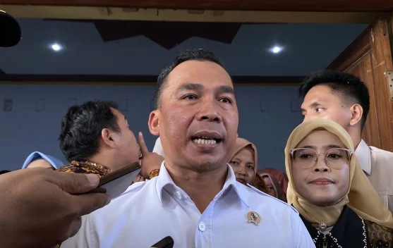 Menteri Kependudukan: Hampir 4.000 TPK Indramayu Distribusikan MBG 3B