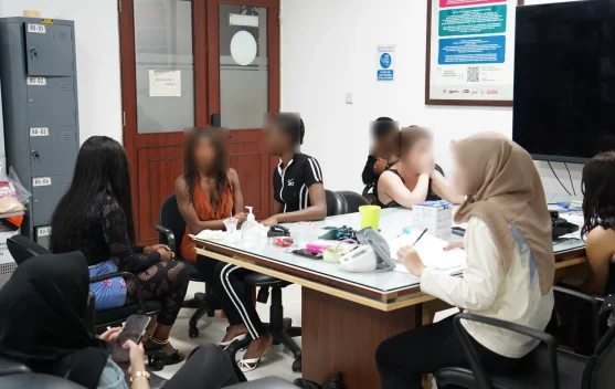 Imigrasi Ngurah Rai Amankan Belasan WNA dalam Operasi Gabungan