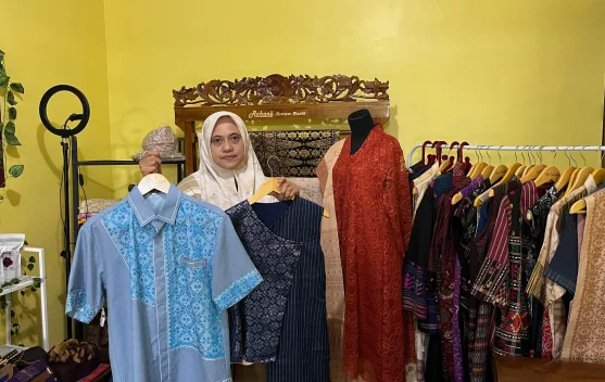 Geliat UMKM Medan: Kisah Reihani Mengolah Tenun Batak Melayu Jadi Produk Fesyen