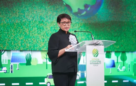 Atasi Krisis, Retno Marsudi Ajak Jadikan Air Prioritas Investasi