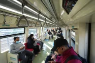 Pengguna LRT Jabodebek Turun saat WFH ASN Hari Pertama, Ini Evaluasinya