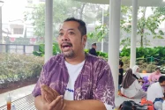 Omar Al Fahd, Menjahit Luka Menjadi Harapan lewat Wastra dan Anak Disabilitas