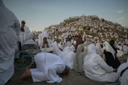 Ribuan Jemaah Indonesia Mulai Tinggalkan Hotel Menuju Arafah