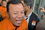 Bupati Kuansing Minta Doa usai Ditetapkan Tersangka oleh KPK
