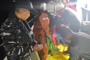 Tim SAR Pastikan 234 Penumpang KMP Mutiara Sentosa II Berhasil Dievakuasi