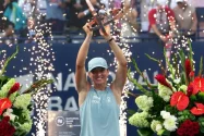 Taklukkan Unggulan Kedua, Swiatek Amankan Gelar Canadian Open 2026