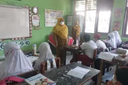 Bekasi Terpapar Abu Vulkanik, Sejumlah Sekolah Terapkan Pembelajaran Normal