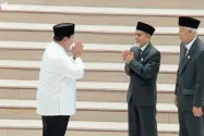 Momen Presiden Prabowo Puji Pimpinan Gontor Tak Banyak Sapa Tamu saat Pidato