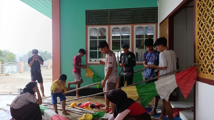 Sambut Ramadhan, Remaja Masjid Serantas Gelar Gotong Royong