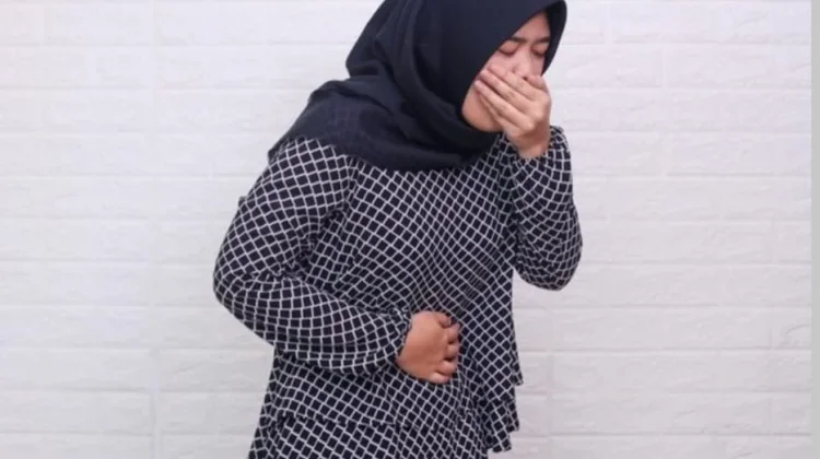 Mual saat Puasa, Ini Penyebab dan Cara Mengatasinya