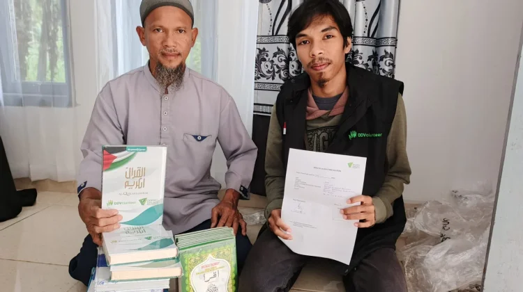 Dompet Dhuafa Cabang Natuna Salurkan Al-Qur’an dan Air Mineral