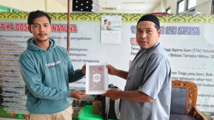 Kampus Bangun Jembatan Wakif dan Masyarakat