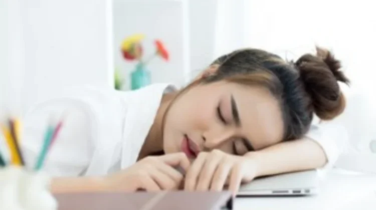 Tips Atasi Tubuh Lemas saat Puasa