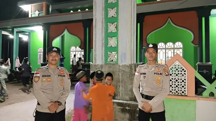 Polsek Pulau Laut Melaksanakan Pengamanan Sholat Tarawih 1447 H