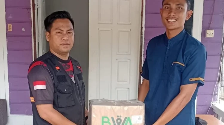 BWA Natuna Serahkan Wakaf Qur'an, Dukung Safari Ramadhan