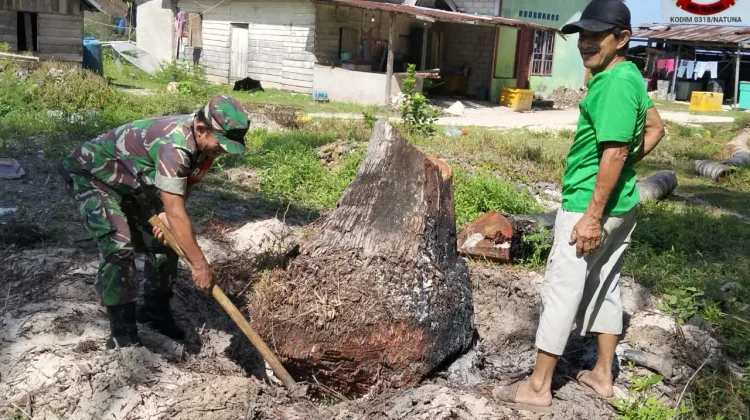 Babinsa Batu Belanak Rutinkan  Komsos di Bulan Ramadhan
