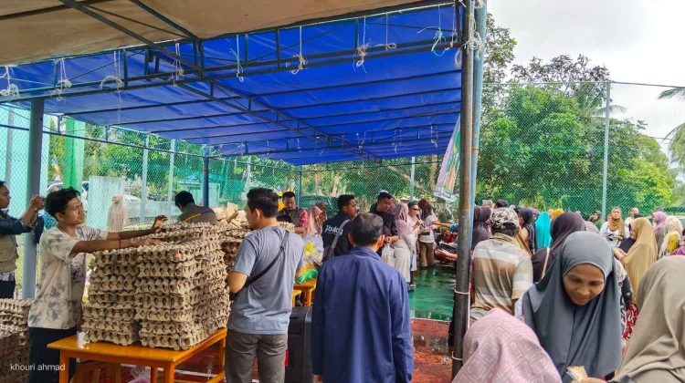 Warga Empat Desa Serbu Pasar Murah di Cemaga