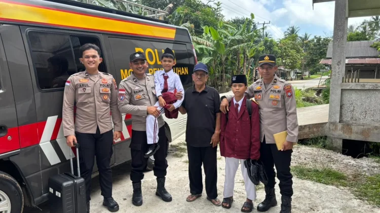 Polres Natuna Pererat Hubungan Dengan Sekolah Rakyat jelang Idul Fitri