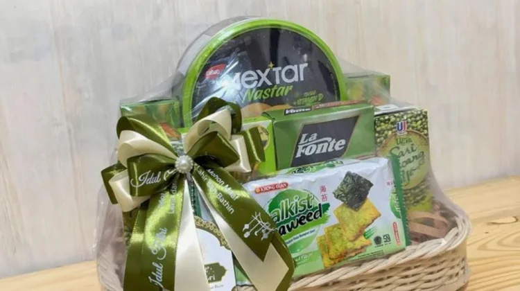 Tren Tukar  Hampers Menjelang Lebaran Jadi Jembatan Silaturahmi Masa Kini