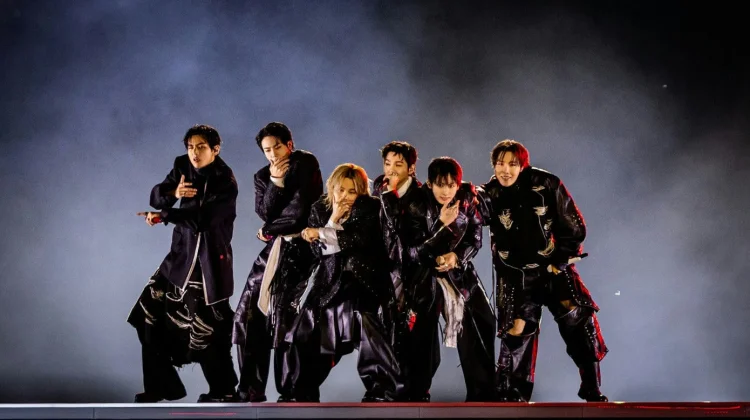 ARMY Kritik Buruknya Pengarah Kamera Netflix pada Konser BTS di Gwanghwamun