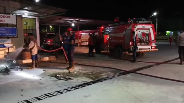 1Unit Motor Terbakar di Area SPBU Bandarsyah Natuna