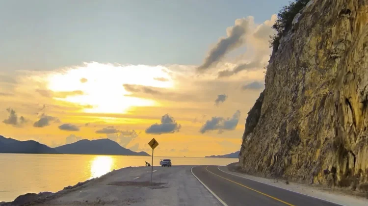 Rekomendasi Lokasi yang Cocok untuk Menikmati Sunset di Natuna