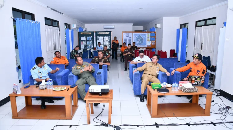 Forkopimda Natuna Pantau Kesiapan Operasi Modifikasi Cuaca