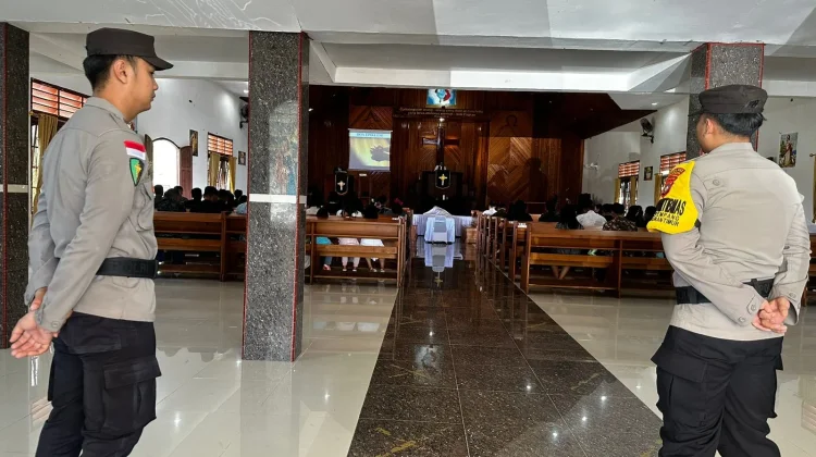 Polres Natuna Laksanakan Pengamanan di 15 Gereja