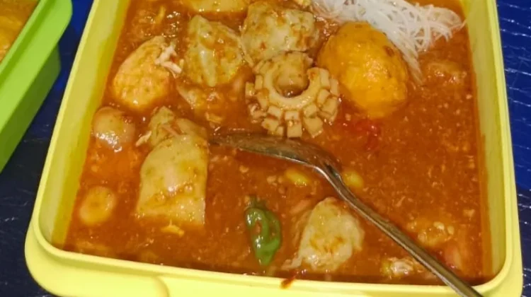 Bahaya Makan Seblak untuk Ibu Hamil