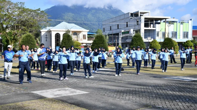 Senam Bersama Warnai Semarak HUT ke-80 TNI AU di Natuna