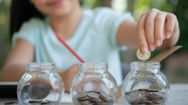 Pendidikan Keuangan sejak Dini Membentuk Generasi Cerdas Finansial