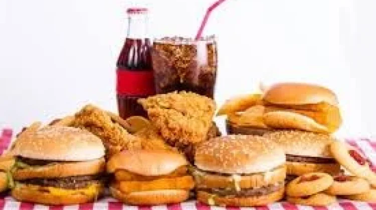 Stres Makin Parah, ternyata Makanan Ini Berpengaruh