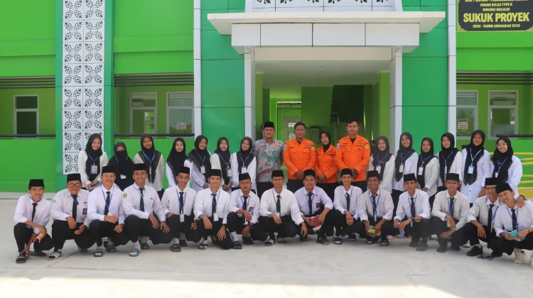 Srikandi SAR Natuna Edukasi Pelajar