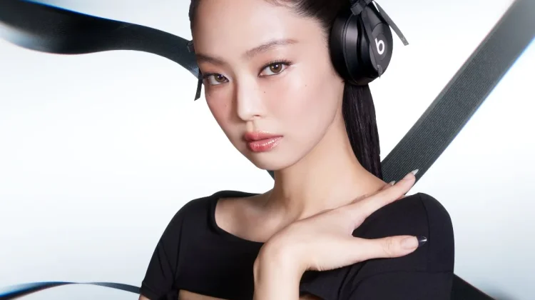 Jennie BLACKPINK Jadi Artis K-Pop Perempuan Kedua Tembus 5 Besar 'Billboard Hot 100'