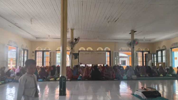 Pengajian Rutin Ummahat Perkuat Nilai Keagamaan di Bunguran Batubi
