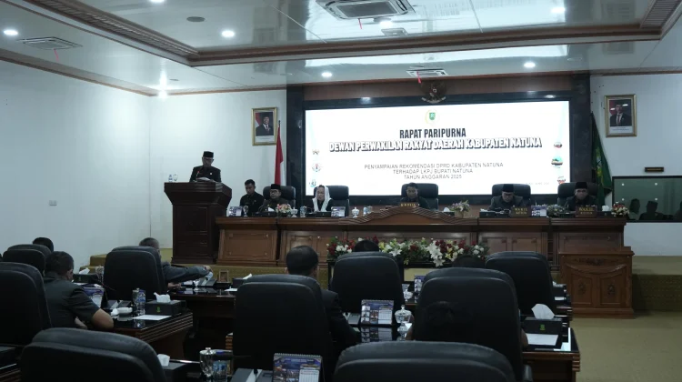 Pemkab Natuna Terima Rekomendasi DPRD LKPJ 2025