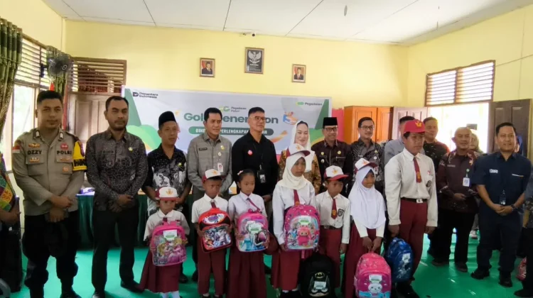 Pegadaian Peduli Gold Generation Bantu 109 Siswa SDN 009 Air Raya Natuna