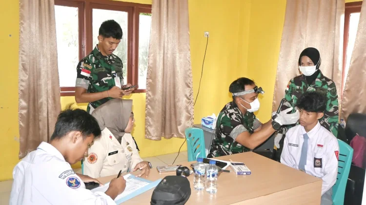 RSAU Lanud RSA Hadirkan Layanan Kesehatan di SMAN 1 Natuna