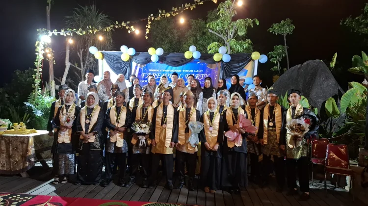 Perpisahan SMKN 1 Bunguran Timur Laut Berlangsung Meriah