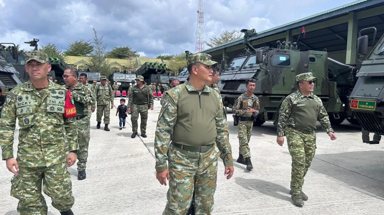 Pangkogabwilhan I Tinjau Kesiapan Prajurit Batalyon Komposit 1/Gardapati