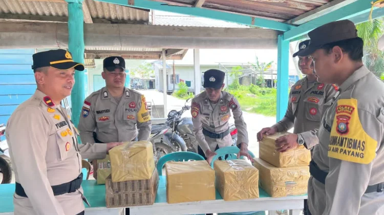 Jumat Berkah Jadi Upaya Polsek Pulau Laut Bangun Kedekatan Dengan Masyarakat