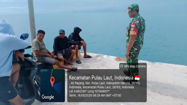 Personil Koramil08/ Pulau Laut Ikut Mencari Warga Air Payang Hilang di Laut