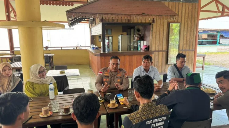 Kapolres Natuna Tampung Aspirasi Mahasiswa dan Nelayan