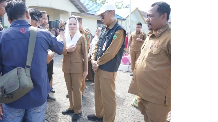 Warga Bunguran Tengah Antusias Sambut Harga Subsidi di Pasar Murah