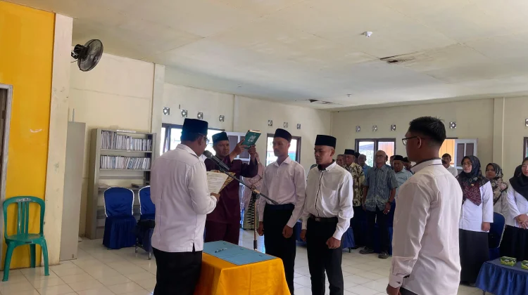 Pelantikan Perangkat Desa Kelanga Perkuat Struktur Pemerintahan