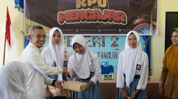 KPU Natuna Ajak Pemilih Muda Cerdas Bermedia Sosial