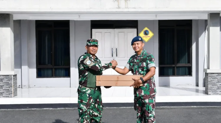 Lanud RSA Natuna Terima Bantuan Alat Kebersihan