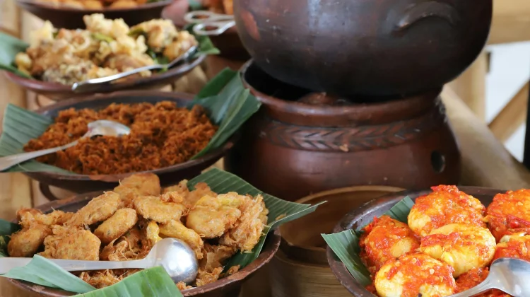 Makanan Tradisional Indonesia yang Mulai Jarang Dikenal